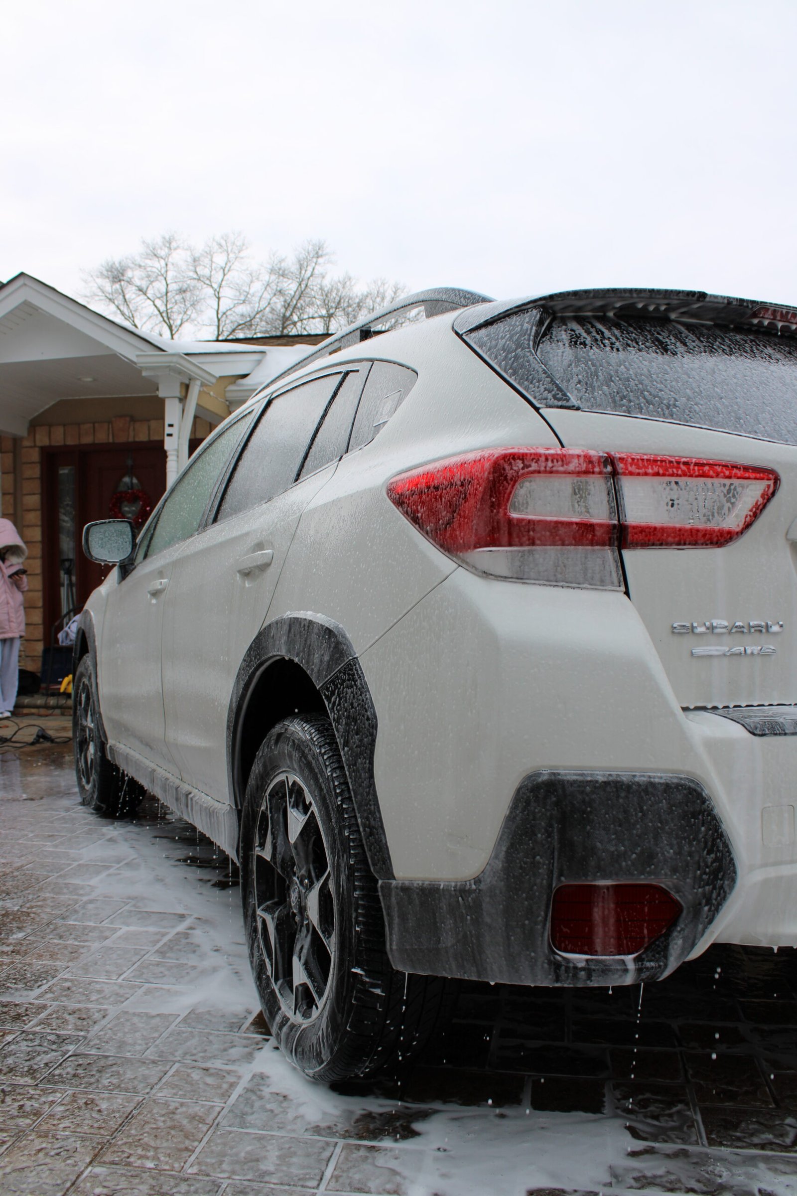 9B93A3A1-80BF-4BA5-A957-ECCC48033848